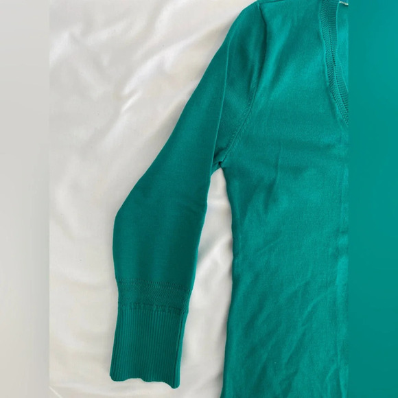 Maurice’s Kelly Green V-Neck 3/4 Sleeve Button Up Cardigan Size XS - Picture 6 of 11